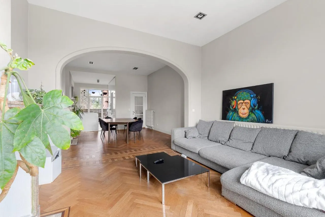 Luxurious Modern Apartment In Antwerp - Breakfast Included بلجيكا