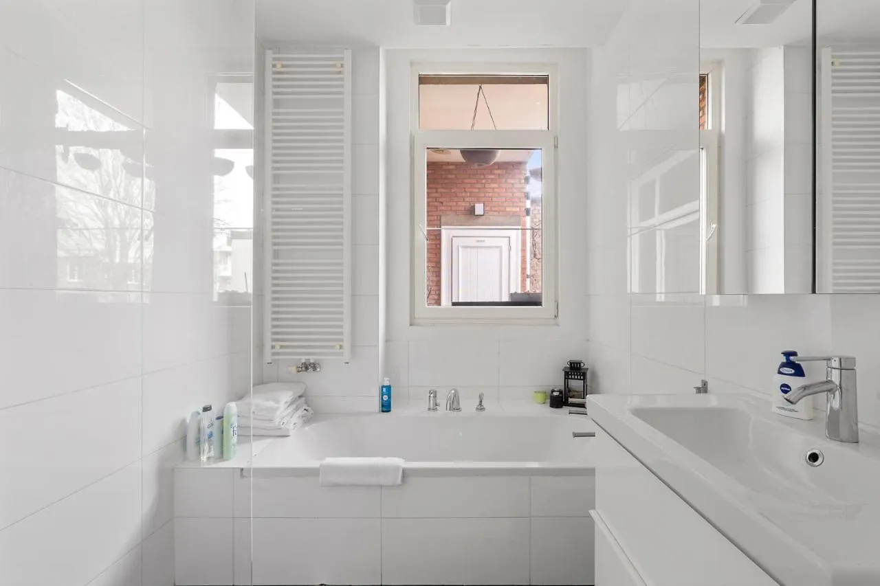 Luxurious Modern Apartment In Antwerp - Breakfast Included 比利时